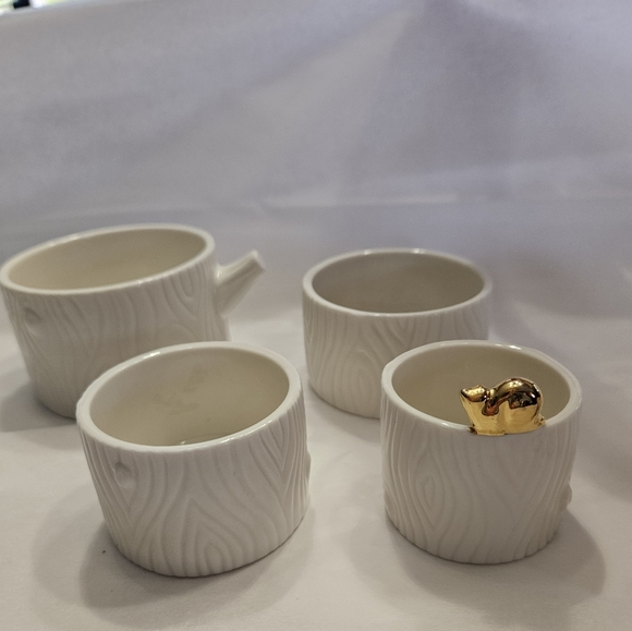 Anthropologie, Hedgehog stacking measuring cups. - Picture 8 of 9